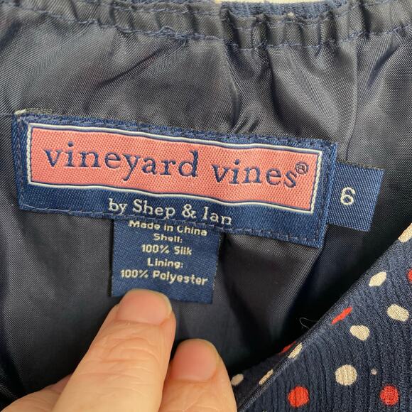 Vineyard Vines Top Women’s 6 Silk Polka Dot Preppy Coastal Feminine Romantic - Picture 2 of 8